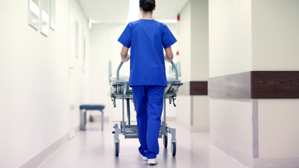 Larmrapport: Fortsatt personalbrist i hälso- och sjukvården